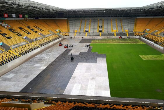 Arena Panels - Anwendung für Rasen im Stadion