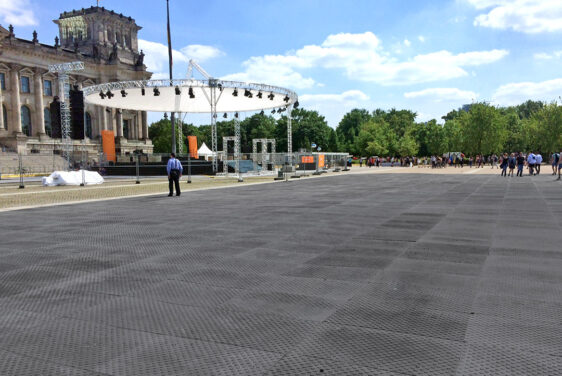 Remopla heavy-duty ground protection